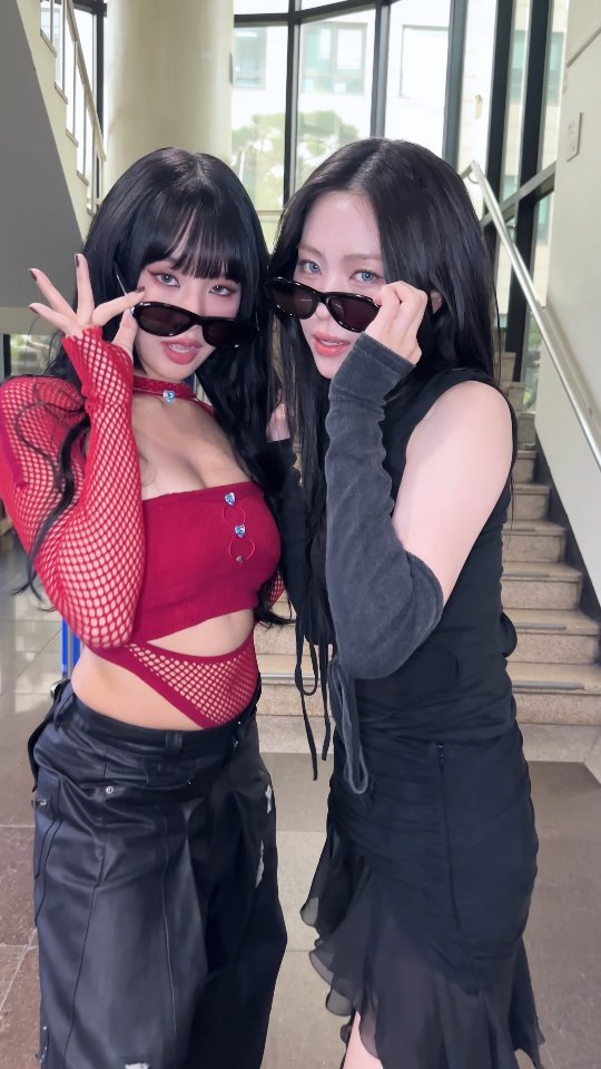 ryujin__itzy 게시물 이미지: this duo 😎

#ITZY #RYUJIN #있지 #류진