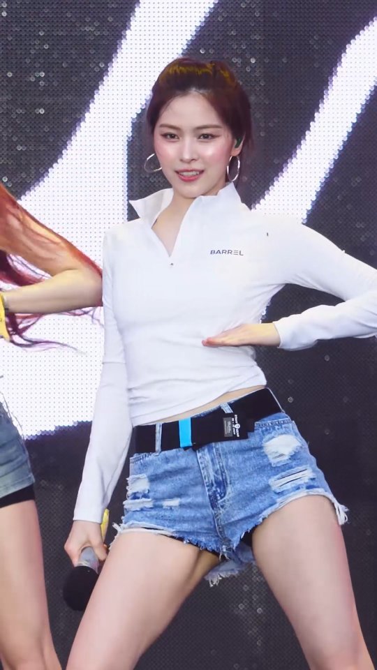 ryujin__itzy 게시물 이미지: 이뿌니 🤍

#ITZY #RYUJIN #있지 #류진