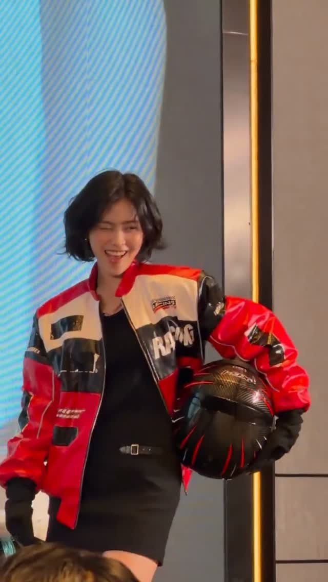 ryujin__itzy 게시물 이미지: she's for the girls only 🙂‍↕️❤️

#ITZY #RYUJIN #있지 #류진
