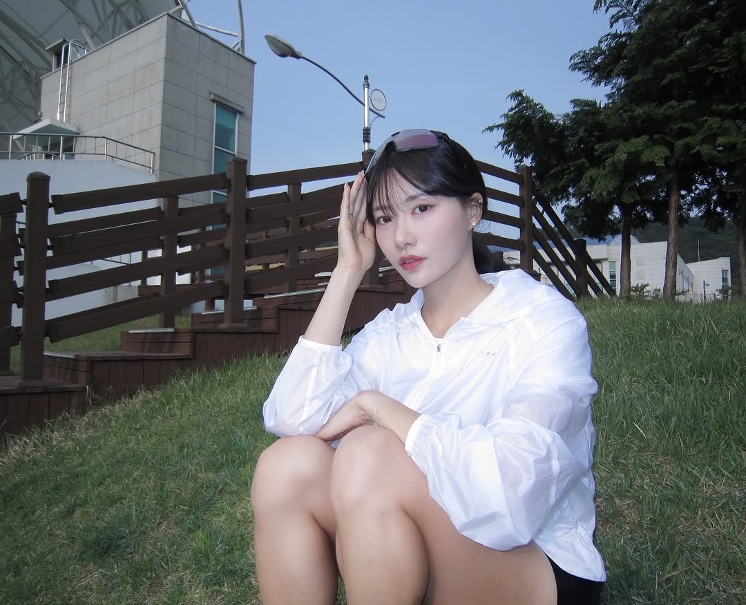 s.b_0174 게시물 이미지: 렌즈 색깔이 매력적인 하이퍼크래프트 🩷💜

#올포기어 #백퍼센트 #하이퍼크래프트...