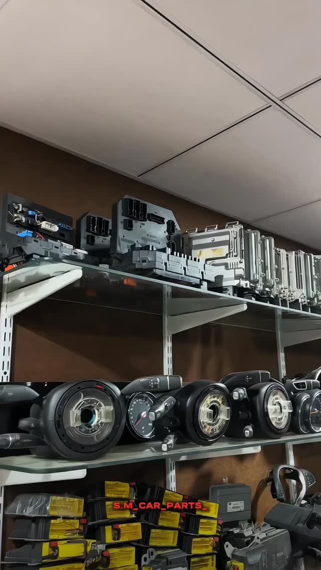 s.m_car_parts_ 게시물 이미지: #mercedes #audi #bmw 
All luxurious car...