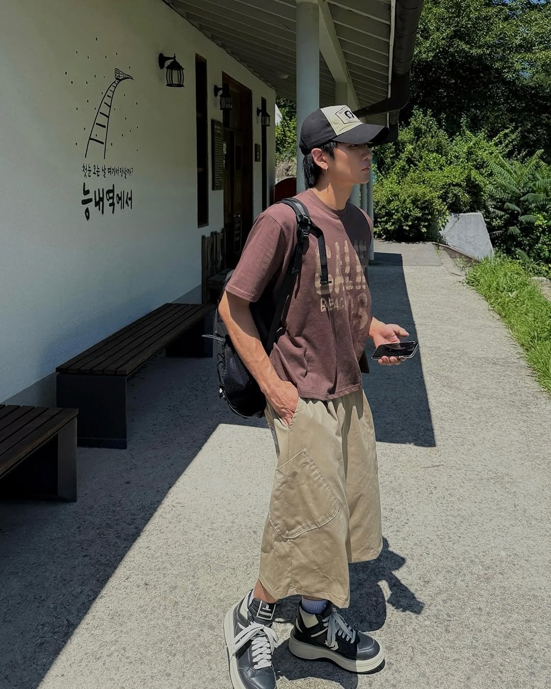 Photo by 신상준/아넌 on July 17, 2025. May be an image of 1 person, standing and text.