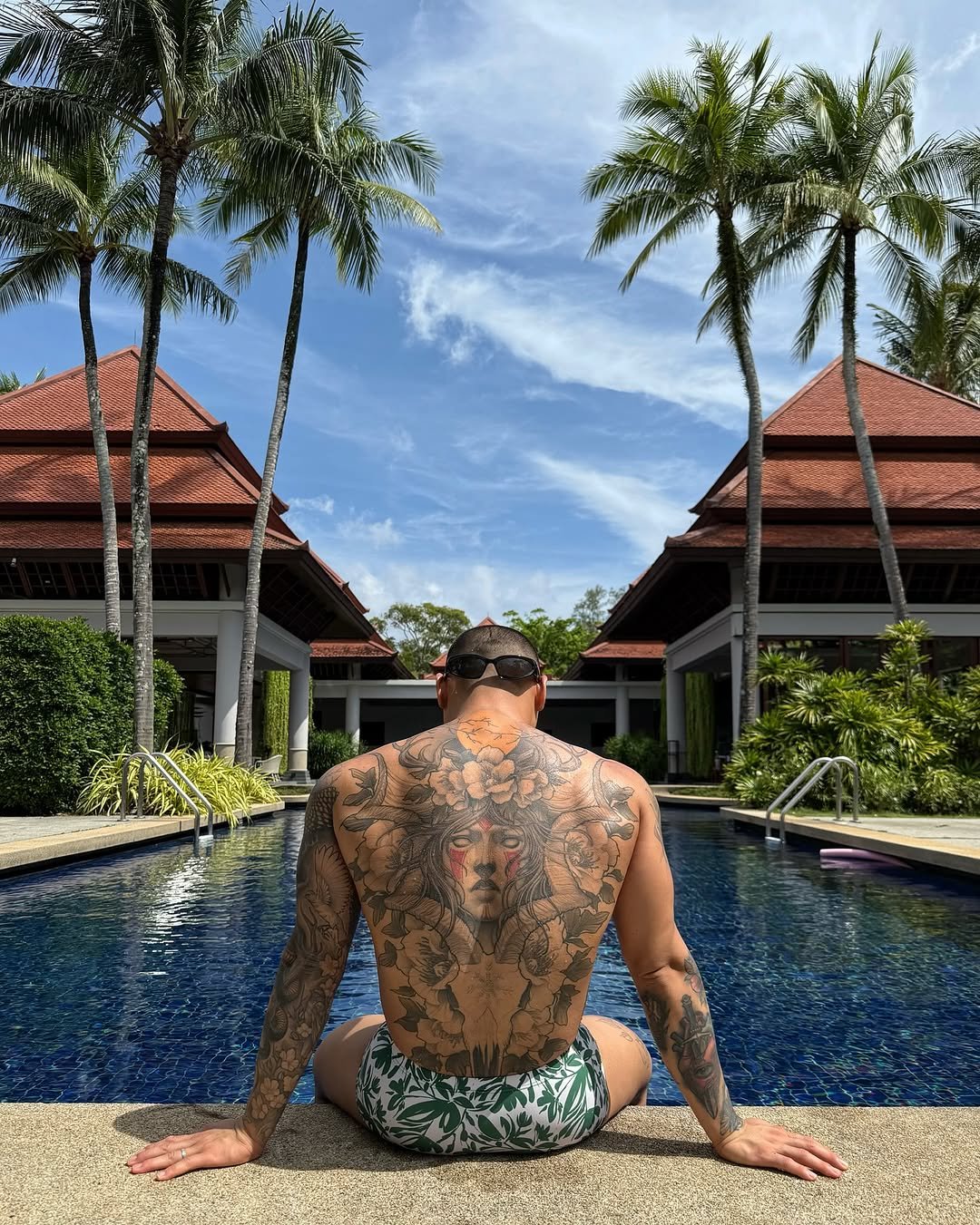 Photo by 돌쇠 on August 18, 2025. May be an image of 1 person and pool.