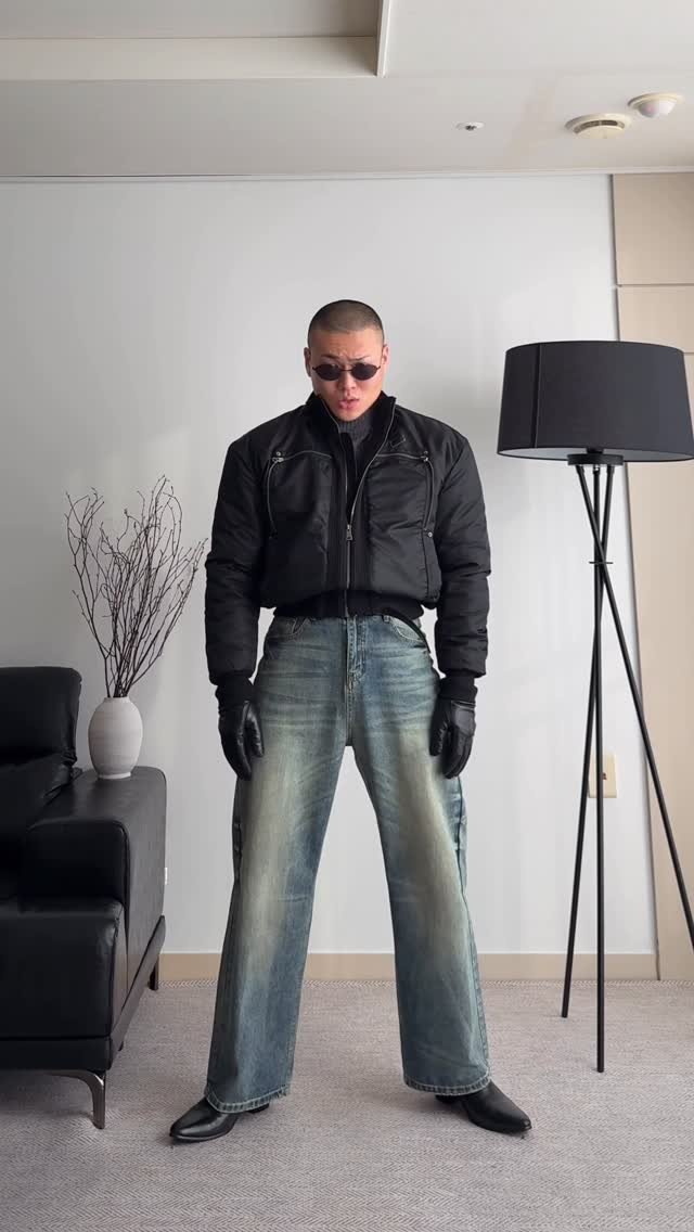 s.tone__iron 게시물 이미지: 자전거 타고 데리러 갈게 🚴