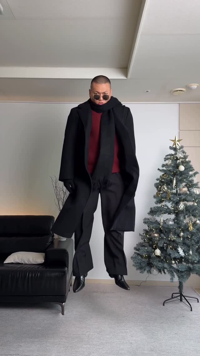 s.tone__iron 게시물 이미지: 크리스마스 포인트 컬러는 뭐다? 🎄