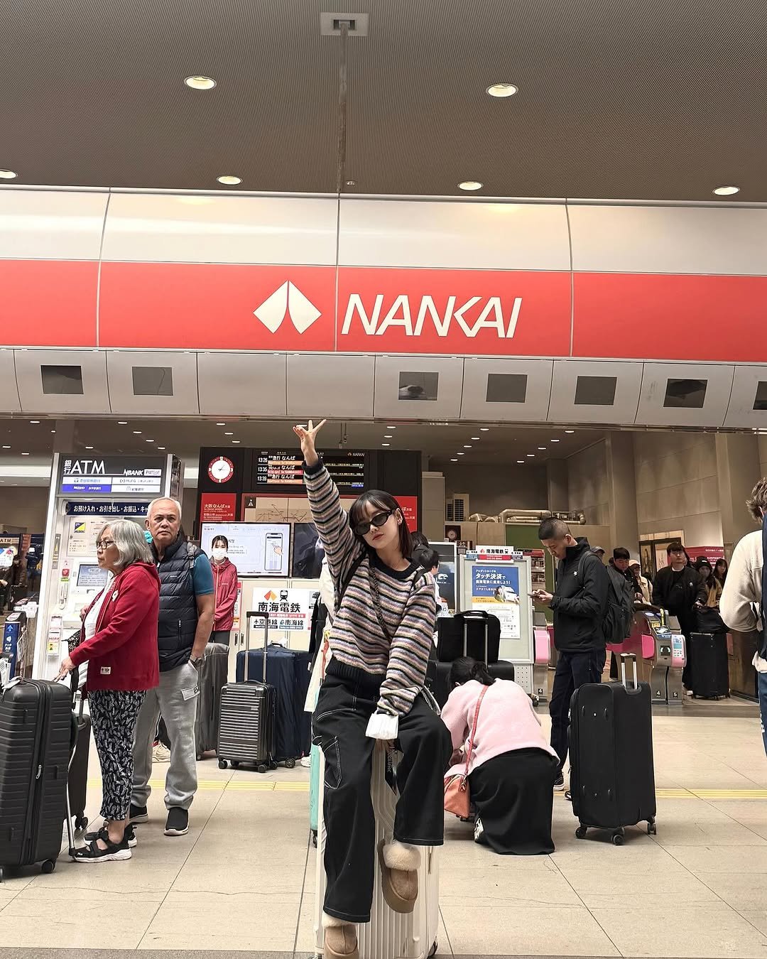 Photo by 임선비 ఇ on April 09, 2025.