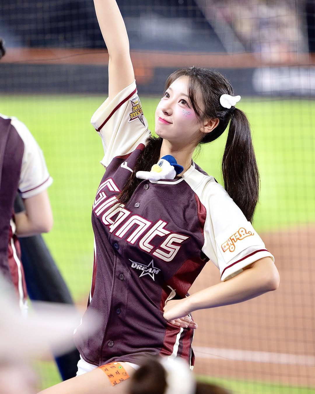 Photo by 우수한 禹洙漢🎀 on July 14, 2025. May be an image of baseball and stadium.