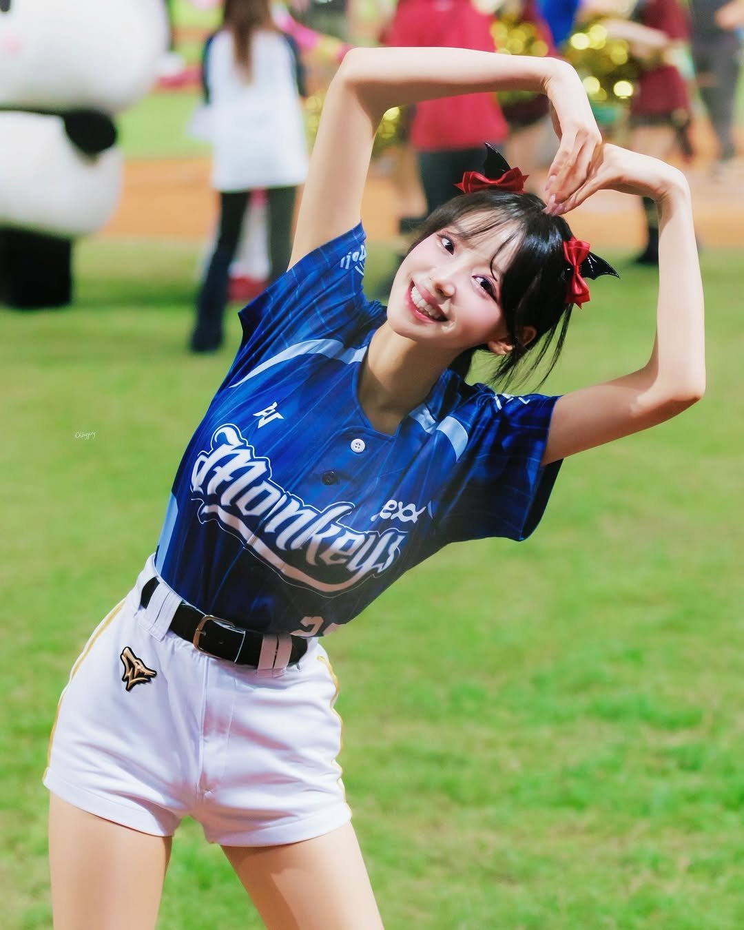 Photo by 우수한 禹洙漢🎀 on April 26, 2026. May be an image of top and text.