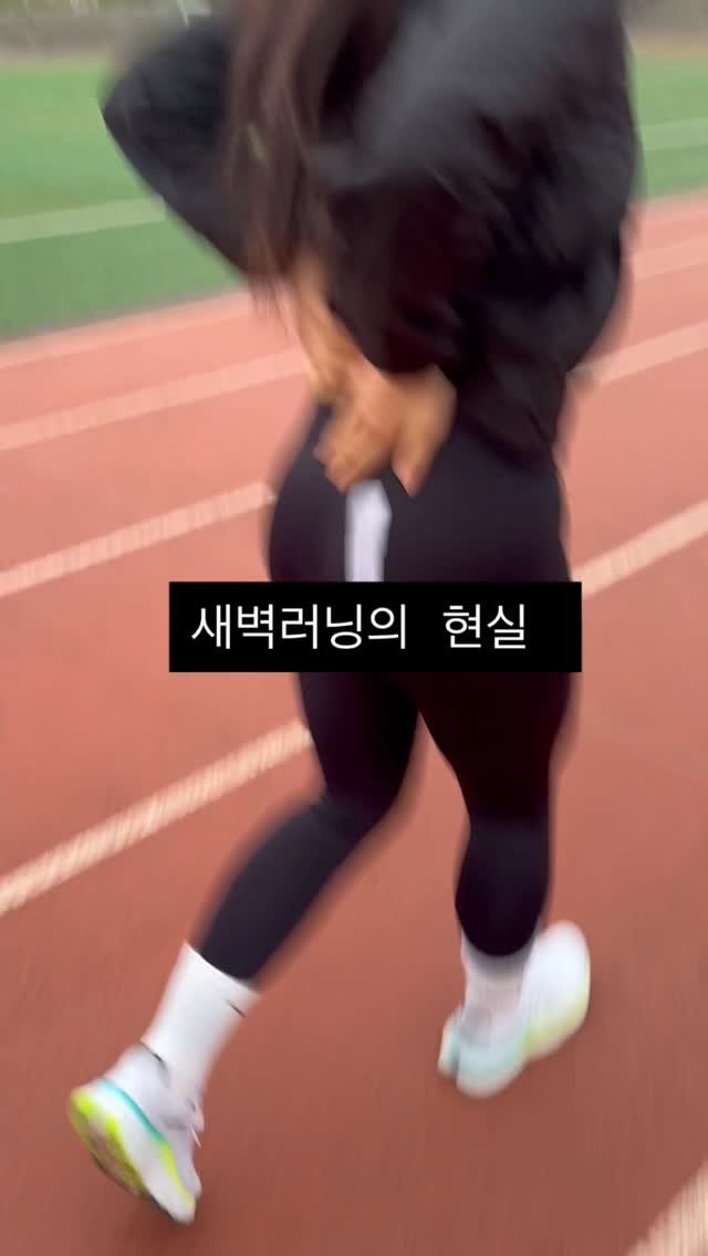 s_eoung__ 게시물 이미지: 언니 웃겨주려고.. 구런 거야...

레깅스포켓에 폰 넣으려다 알게된..뭐 구런~