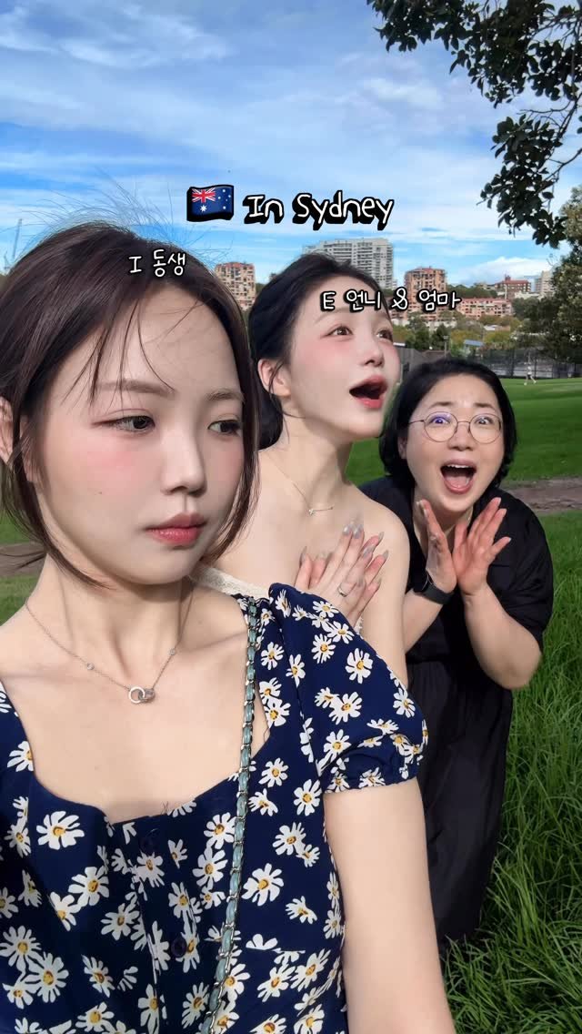 s_h_j_ 게시물 이미지: I 랑 같이 여행가면 꼭 찍어야할 여행릴스 💛
마지막에는 결국 ..🤭🤭🤭
누가봐도...