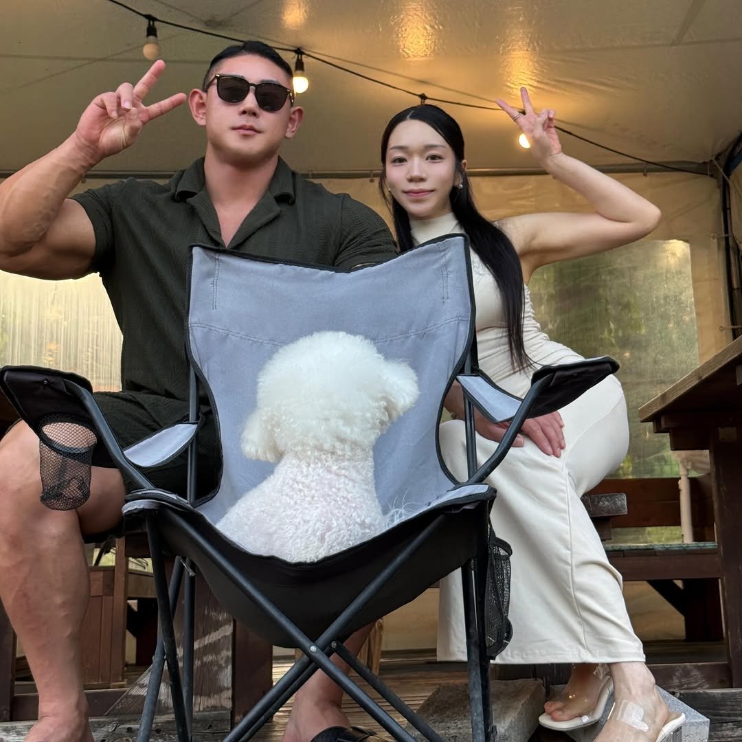 s_jin.petit 게시물 이미지: 👩‍❤️‍👨🐶💕