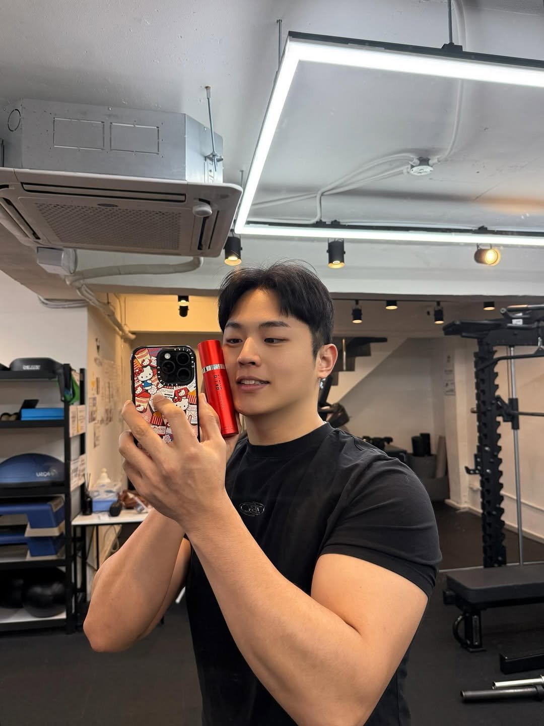 Photo shared by 김승겸 on February 28, 2026 tagging @plab_global. May be an image of one or more people, biceps, mirror and text.