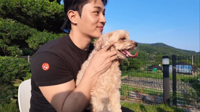 s_kyum_72 게시물 이미지: 아무리 봐도 나 땅콩이만큼은 아니지만 꽤나 귀여운 거 같은데 어케 생각함