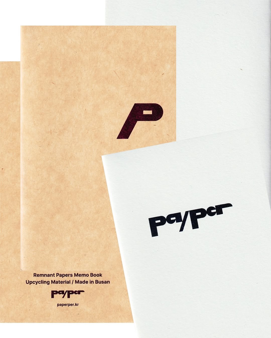 Photo shared by 정사록 sarok on March 04, 2025 tagging @shop_makers, and @paperper.kr.