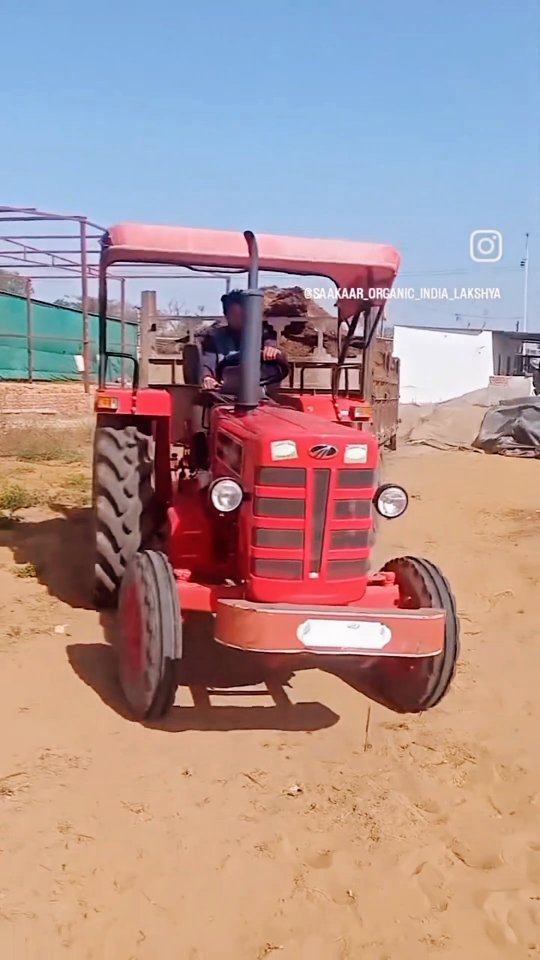 saakaar_organic_india_lakshya 게시물 이미지: "Excuses don't build your future, actions...