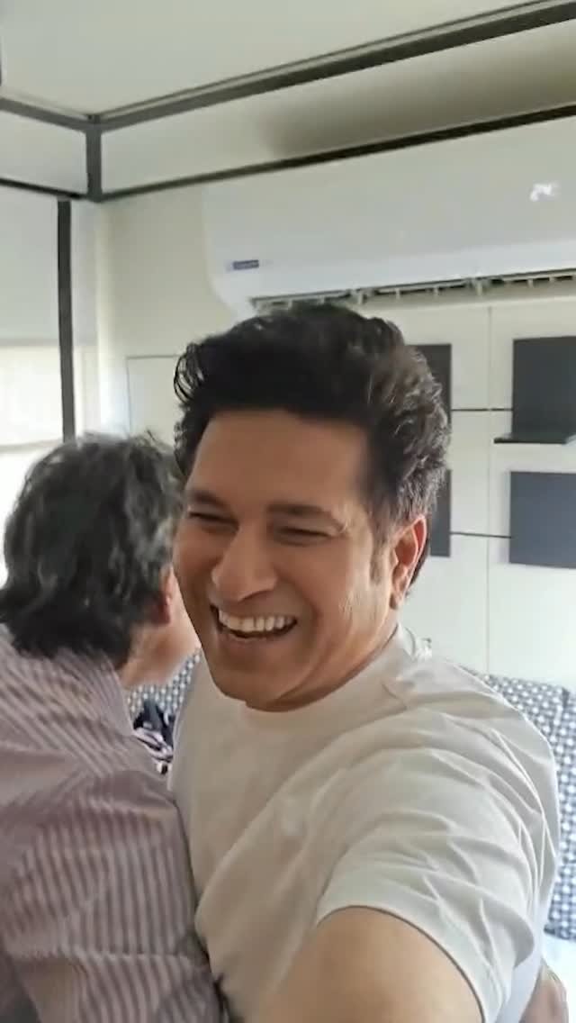 sachintendulkar 게시물 이미지: Are they really your friends if you haven’t...