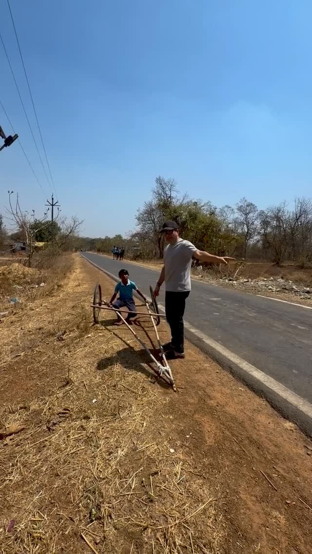 sachintendulkar 게시물 이미지: Driving through one of the many hidden corners...