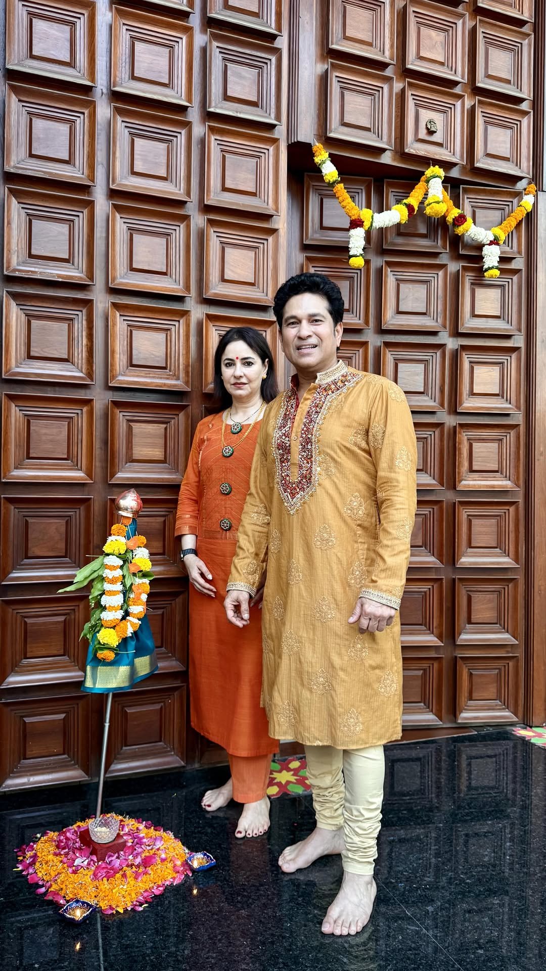 sachintendulkar 게시물 이미지: तुम्हाला व कुटूंबियांना,
गुडीपाडवा व मराठी...