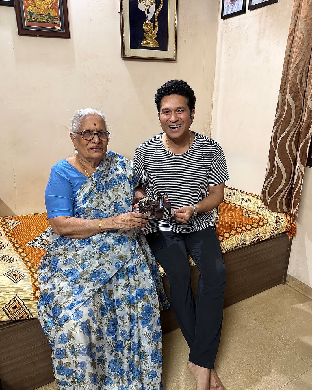 Photo by Sachin Tendulkar on September 28, 2025. May be an image of 2 people, people smiling, sarong, shawl, barong and text.