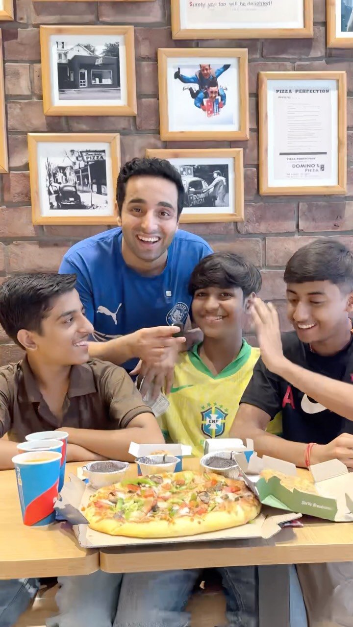 sahilkhan_nt 게시물 이미지: Domino’s Challenge With Kids 😱💸 #foodchallenge...