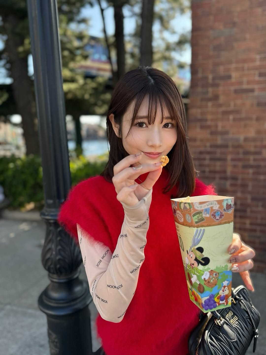Photo by 河北彩伽 KawakitaSaika on May 09, 2025.