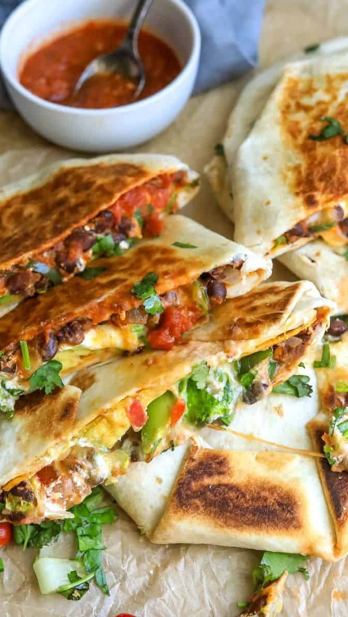 sailor_bailey 게시물 이미지: POV: you skip the fast food lines and make it...