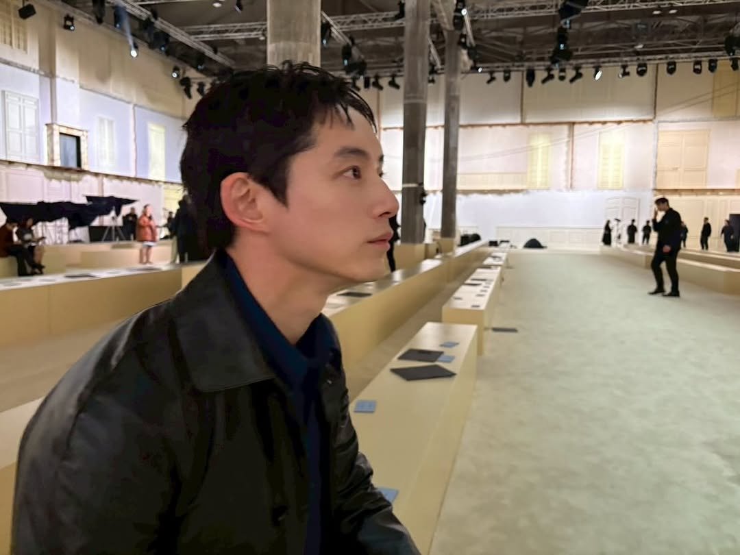 sakaguchikentaro 게시물 이미지: 今回も、素敵なショーでした☺️。

@Prada
#Prada
#PradaFW26