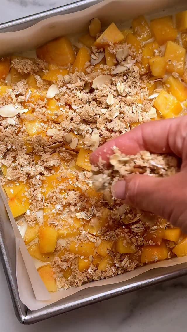 sallysbakeblog 게시물 이미지: PEACH PIE CRUMB BARS! 🍑☀️⬇️
⠀⠀⠀⠀⠀⠀⠀⠀⠀
You can...