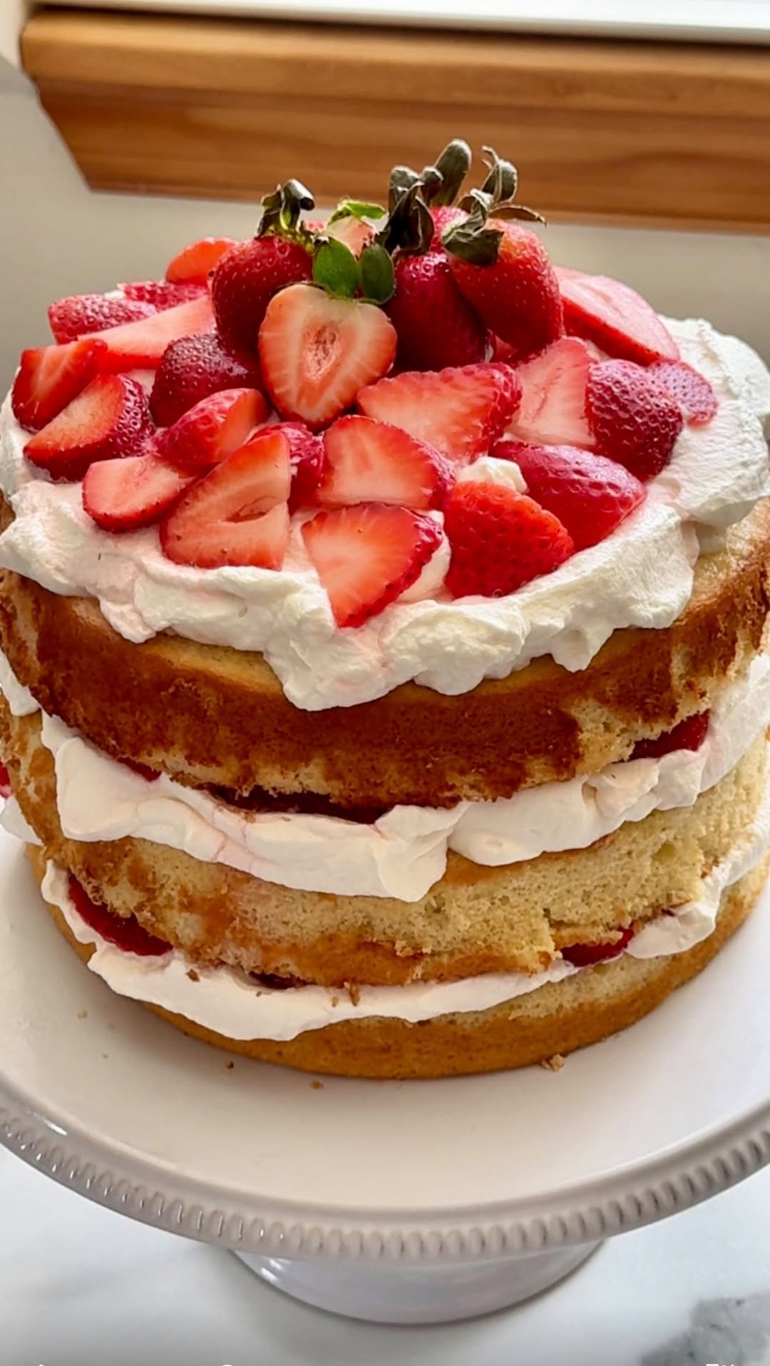 sallysbakeblog 게시물 이미지: Strawberries & Champagne Chiffon Cake! 🍾🍓🍰 My...