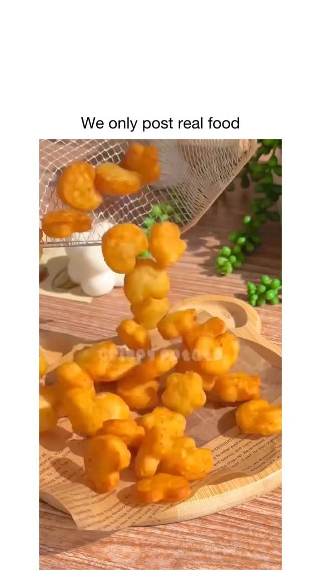 salty 게시물 이미지: Follow @salty for more!!