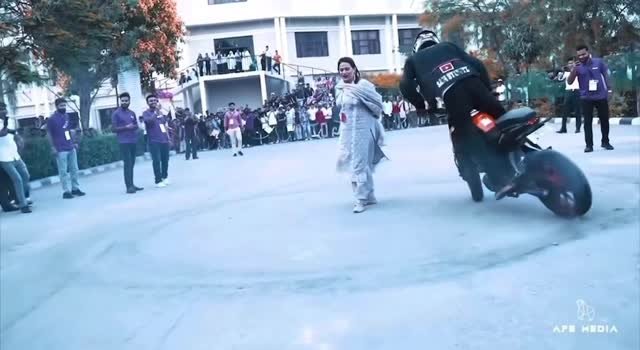 sam.stunts111 게시물 이미지: RogueRide💀