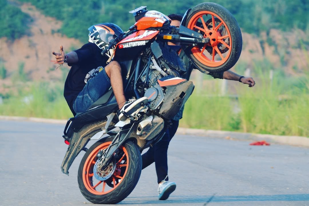 Photo by 𝐒𝐀𝐌 𝐒𝐓𝐔𝐍𝐓𝐙 in Jammu City, J&K.