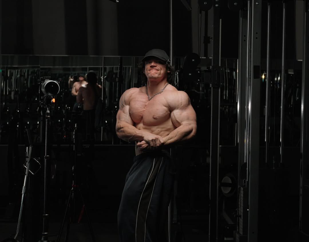 sam_sulek 게시물 이미지: Gymshark Midseason Sale Live Now 💪 Up to 50%...