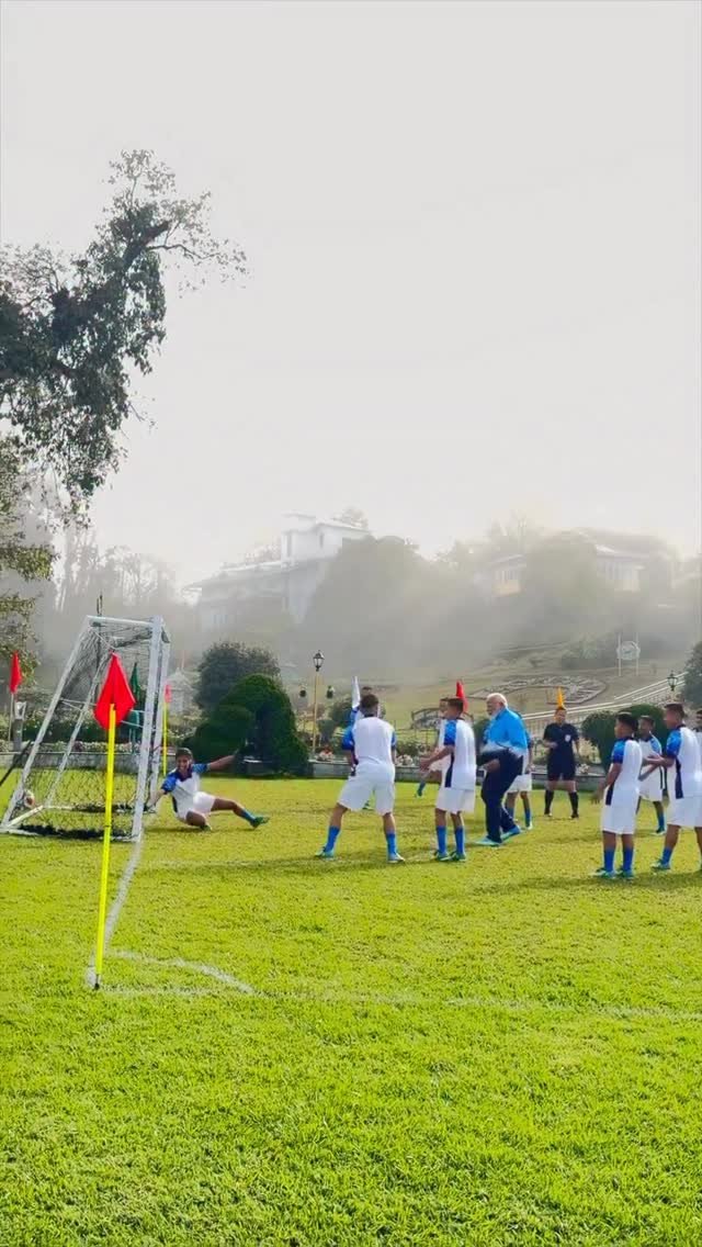 sambitswaraj 게시물 이미지: खेलेगा भारत-खिलेगा भारत! ⚽

सिक्किम में युवा...
