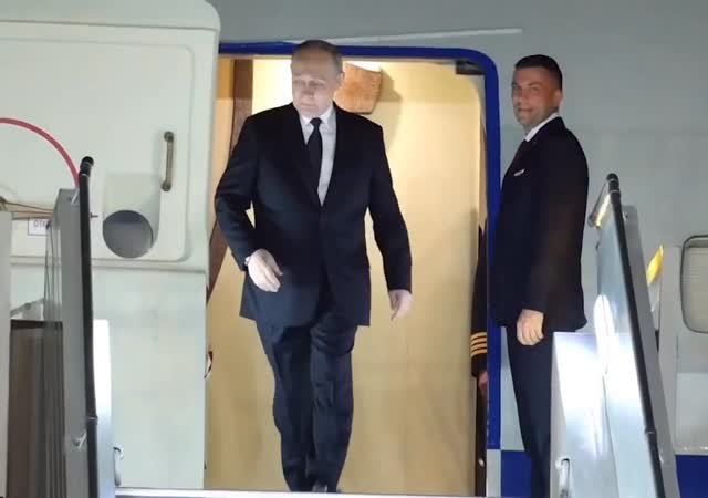 sambitswaraj 게시물 이미지: A warm welcome to President Vladimir Putin as...