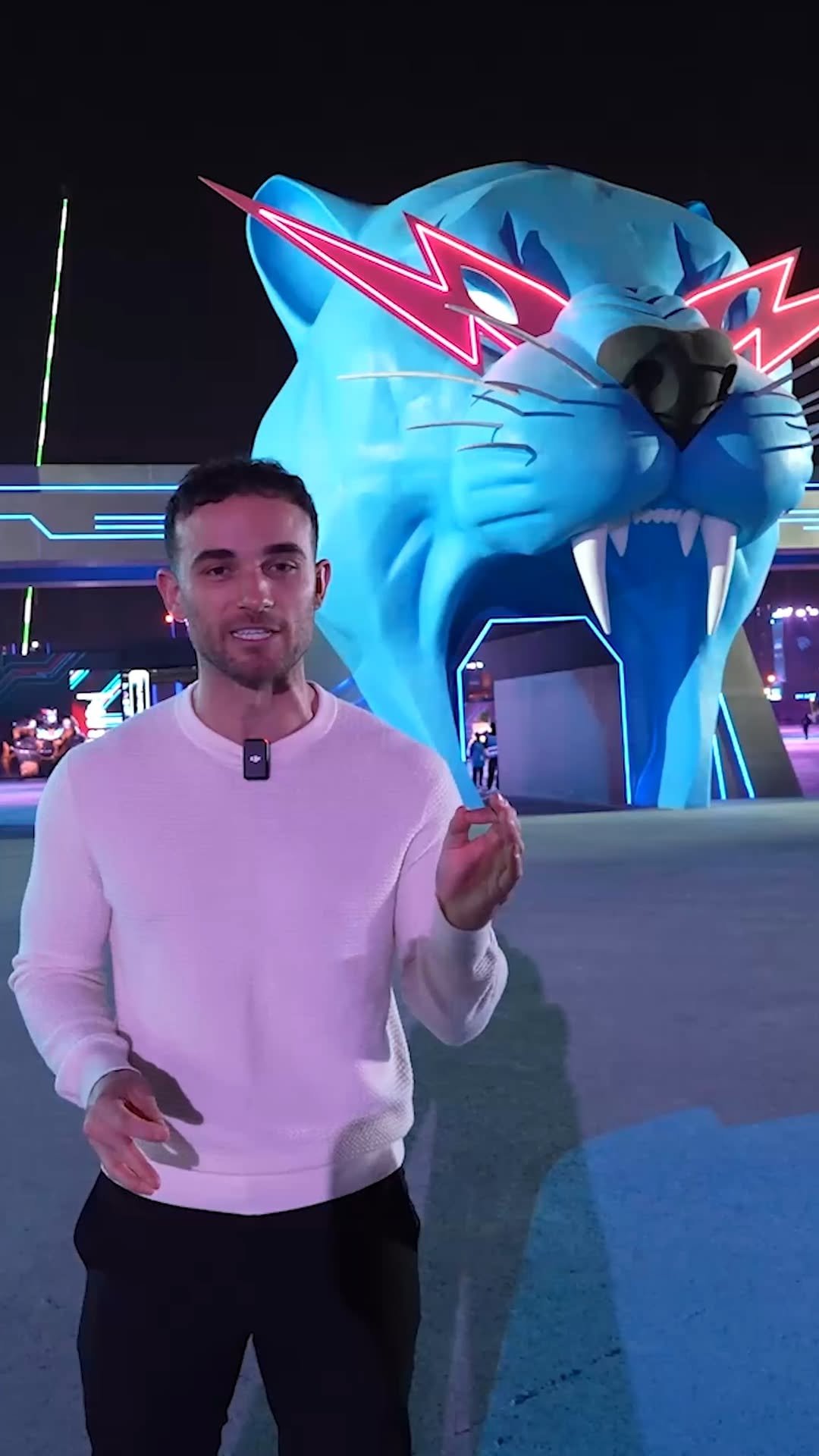 sambucha 게시물 이미지: I Visited MrBeast’s Temporary Theme Park...