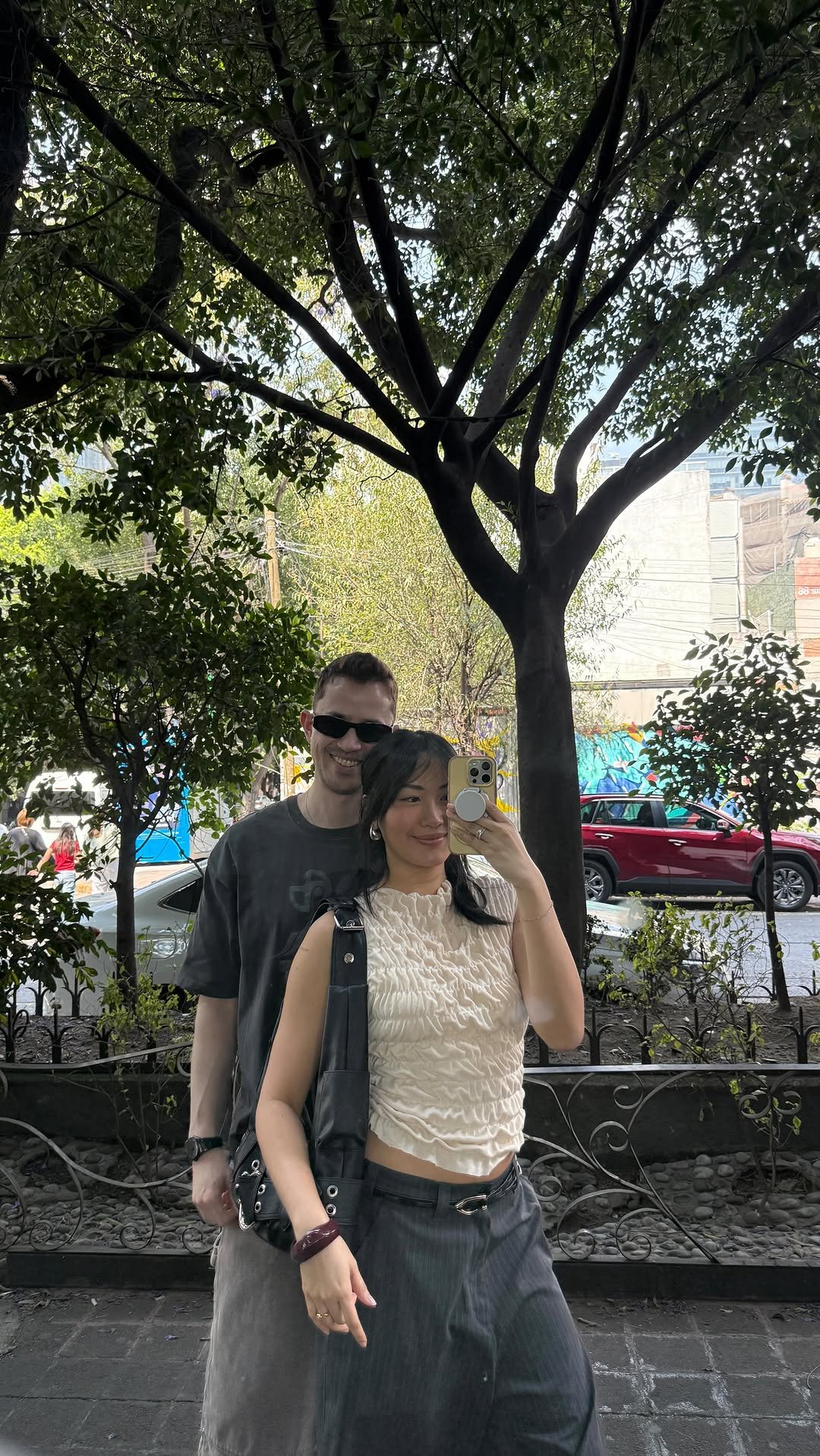 samcity_ 게시물 이미지: cdmx ain’t ready for us 😮‍💨🤪✈️🧳🇲🇽🌮