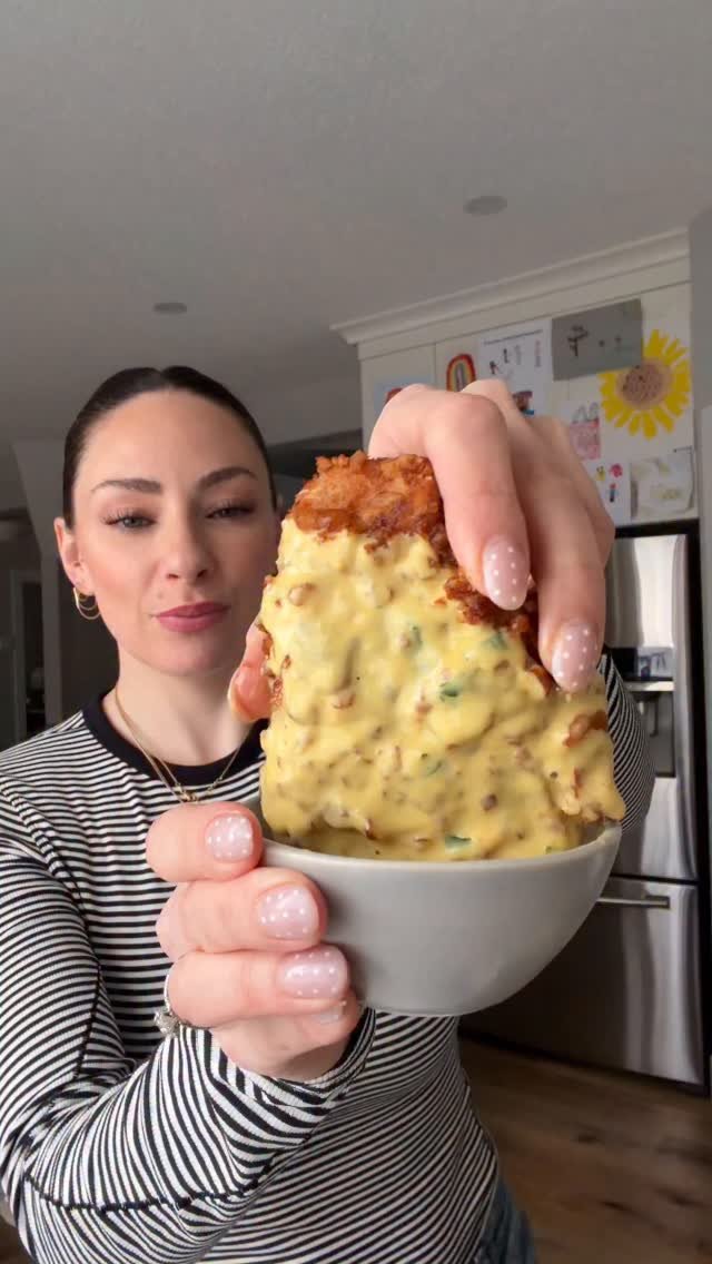 sammymontgoms 게시물 이미지: Pretzel Crusted Chicken with Spicy Honey...