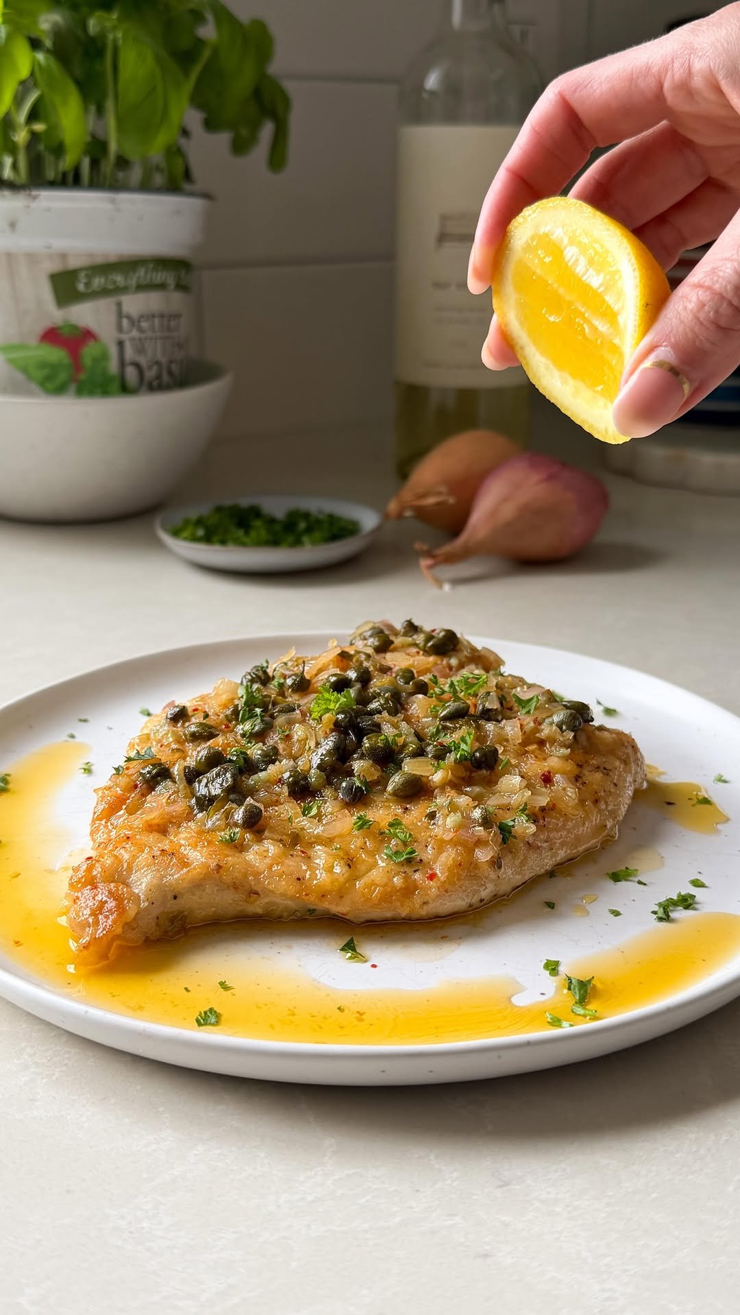 sammymontgoms 게시물 이미지: Easy Chicken Piccata 🍋 comment ‘recipe’ and...