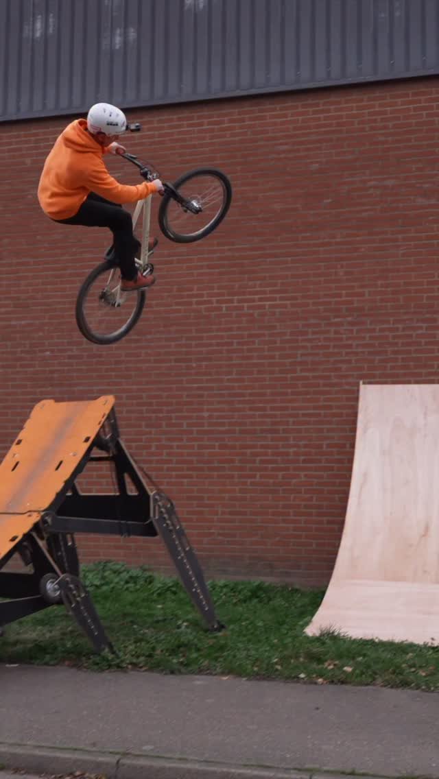 sampilgrim 게시물 이미지: I built 4 different Slopestyle gaps in the...