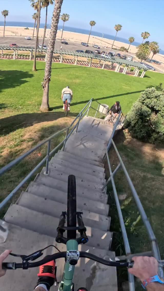 sampilgrim 게시물 이미지: My @swatch had a sick ride during HOW I SEE...