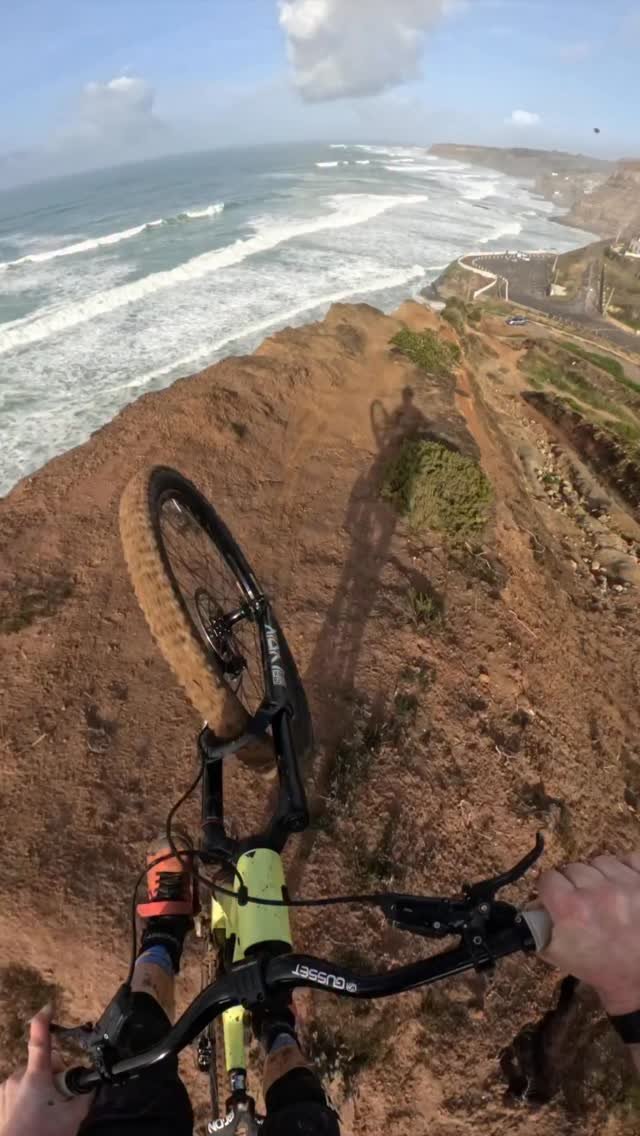 sampilgrim 게시물 이미지: 😅 @sampilgrim 

#MyCanyon #MTB