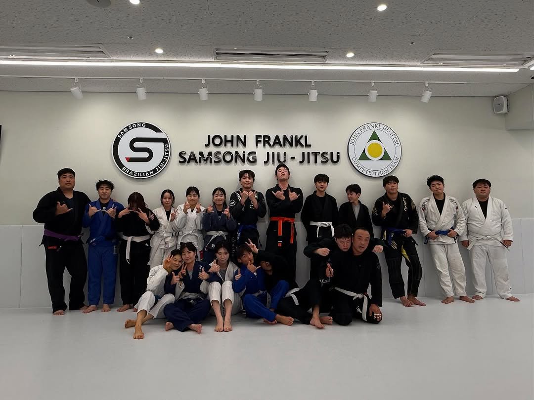Photo by 존프랭클 삼송주짓수 | 지축주짓수 on August 04, 2025. May be an image of 11 people, belt and text.