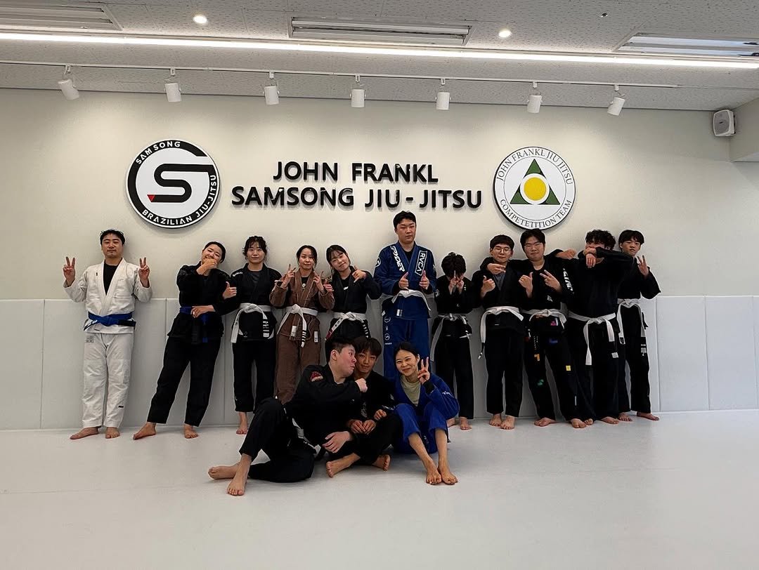 Photo by 존프랭클 삼송주짓수 | 지축주짓수 on August 09, 2025. May be an image of 10 people, belt and text.