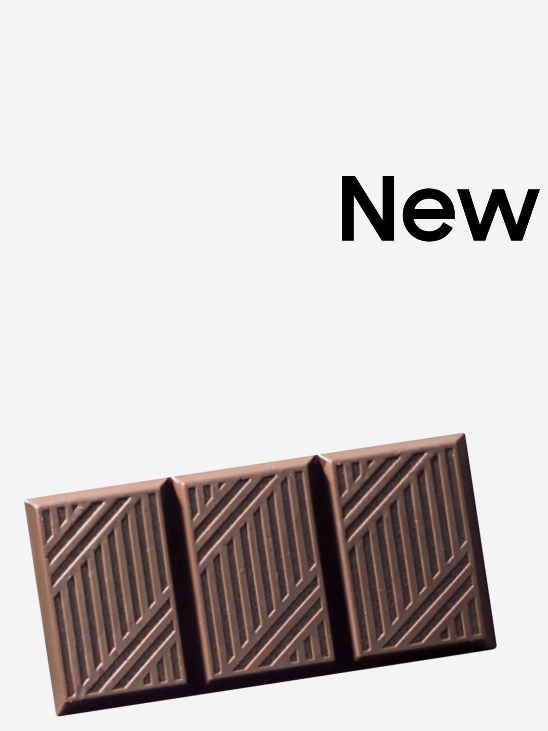 samsungmobileusa 게시물 이미지: Ready for a sweet new shape? 🍫 Comment...