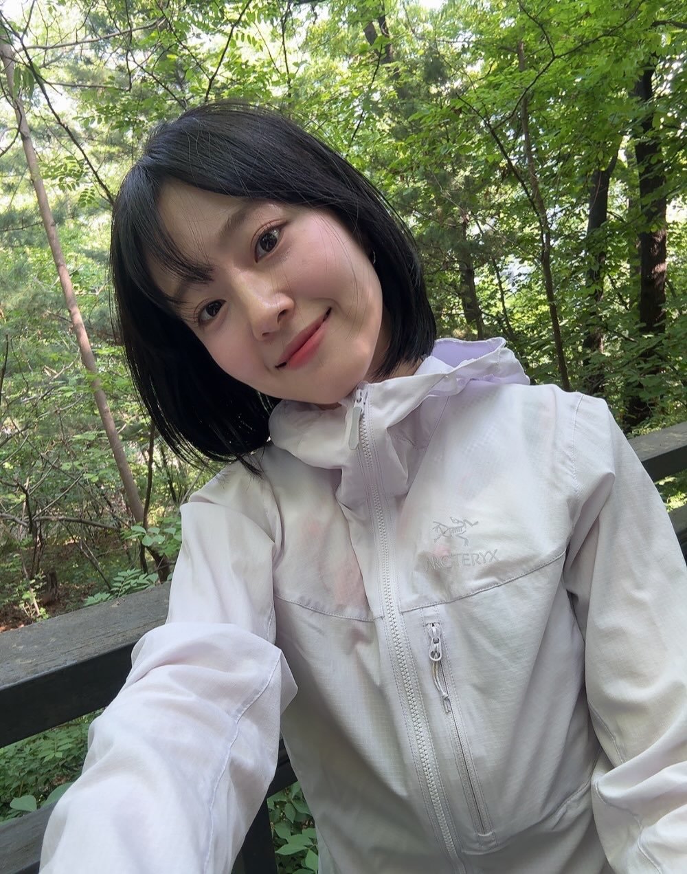 san_haepaal 게시물 이미지: :
산에 못간지는 꽤 되었지만
여전히 나만의 초록이들을 눈에 담으며 
잘 지내는...