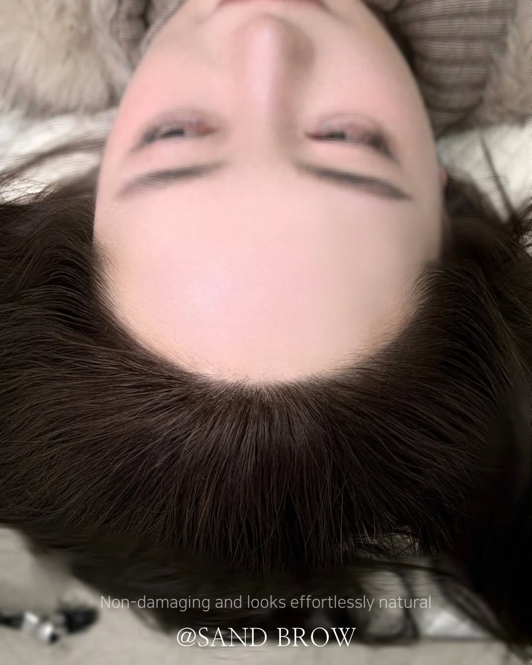 sand__brow 게시물 이미지: 뒷장 넘기시면 Before 있습니다
샌드브로우 시그니처 헤어라인 
자연스러움과...