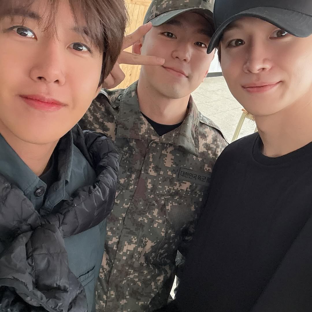 Photo shared by 박상남 on October 22, 2024 tagging @prince_kwanghee, and @mingue.k.