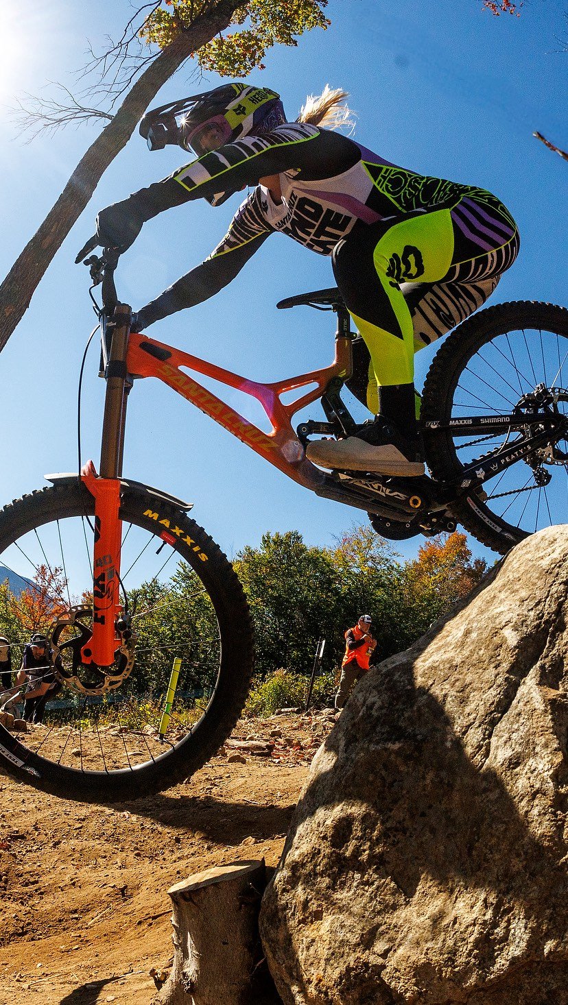 santacruzbicycles 게시물 이미지: El’s bells, she’s gone P1 in qualis! Yes...