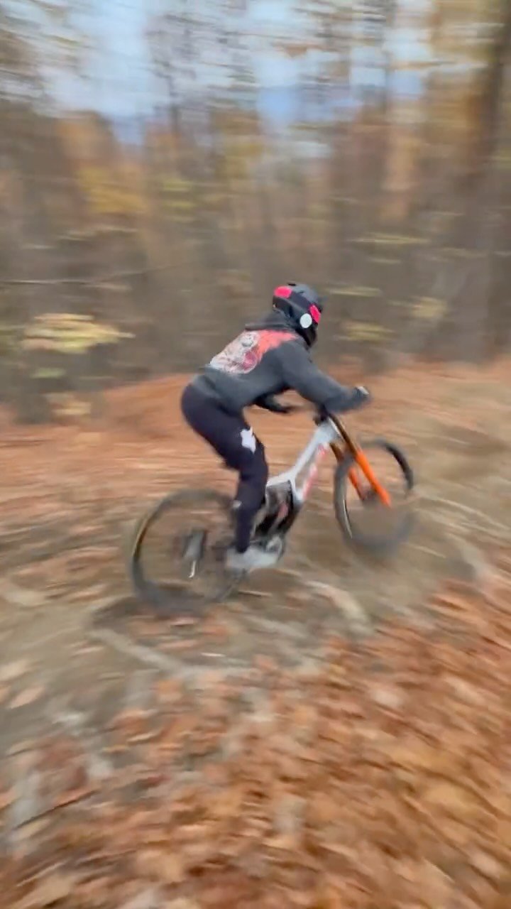 santacruzbicycles 게시물 이미지: Nina’s been up to all sorts since the season...